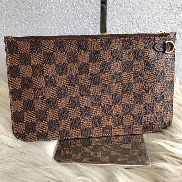 Louis Vuitton NVF Pouch/Wristlet in Damier Ebene - Picture 7 of 8